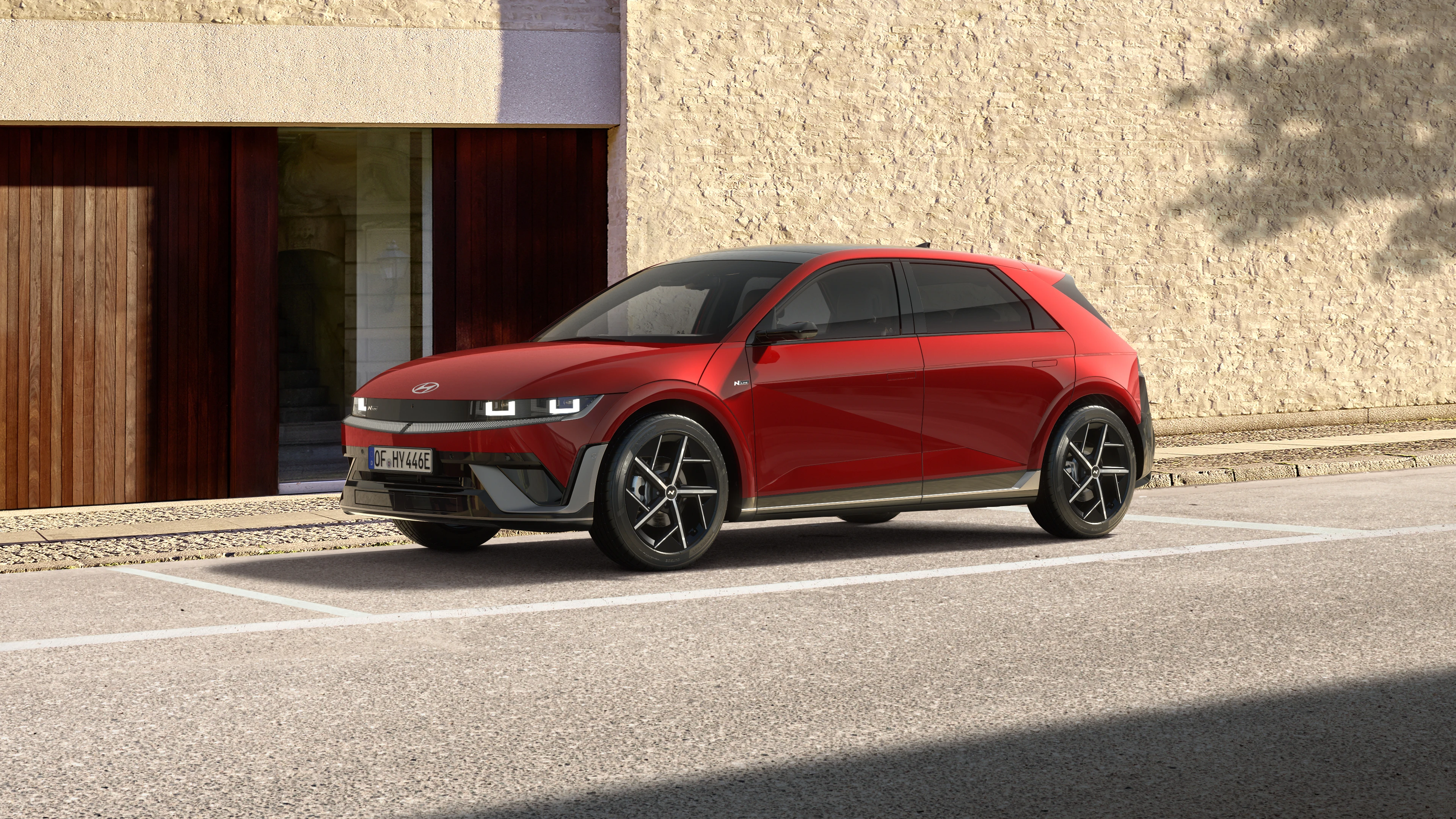 HME_NE_NLINE_EViz_EXT_R2P_UltimateRedPearl_52910GI730_SHOT_007.jpg)