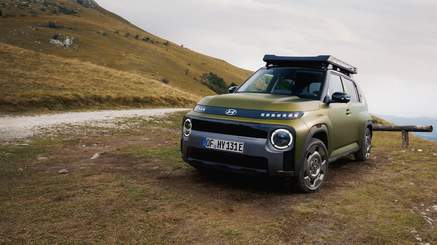 Hyundai INSTER Cross Line